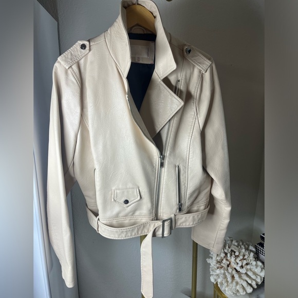 BLUSH LIGHTEST PINK VEGAN MOTORCYCLE 🏍️ JACKET - Picture 10 of 10